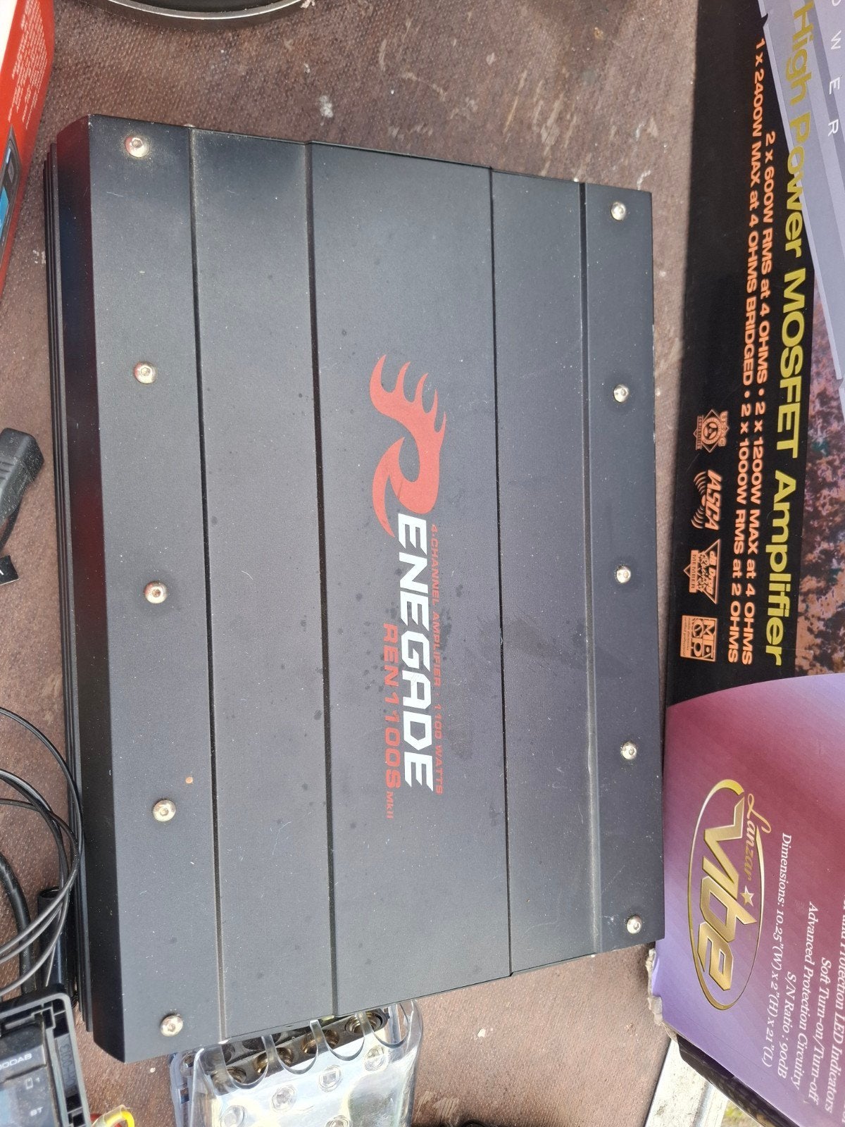 Renegade REN1100S MOSFET Versterker - 1100 Watt, Overige merken, Ophalen of Verzenden, 120 watt of meer, Gebruikt