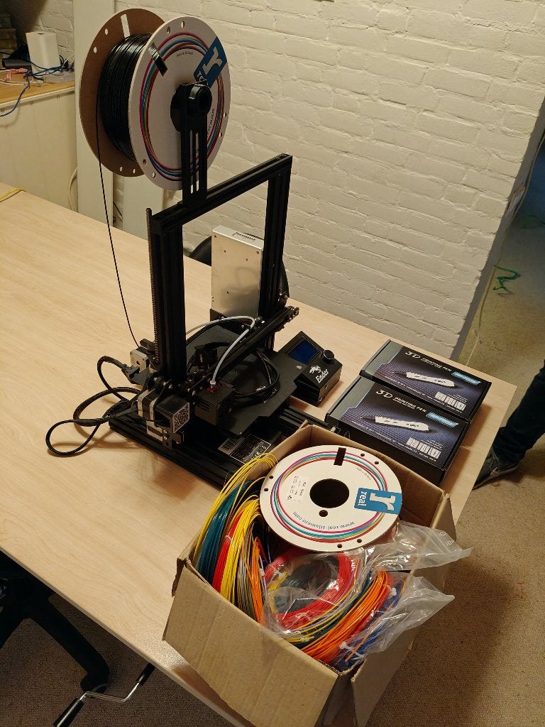 3D printer ender 3 pro + print pennen en filament, Computers en Software, 3D Printers, Ophalen, Gebruikt, Filament, Ender 3