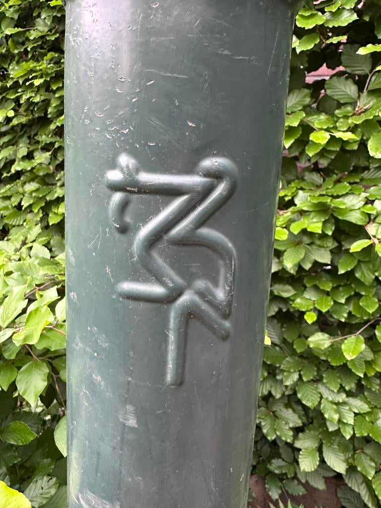 Haags paaltje, Tuin en Terras, Tuinbeelden, Ophalen, Zo goed als nieuw