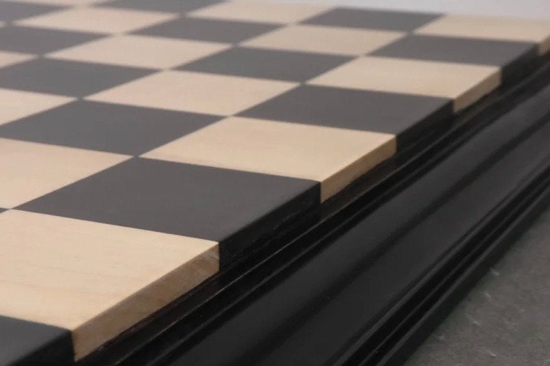 Handgemaakt luxe schaakbord 23 inch – ebbenhout/esdoorn, Een of twee spelers, Ophalen of Verzenden, Nieuw