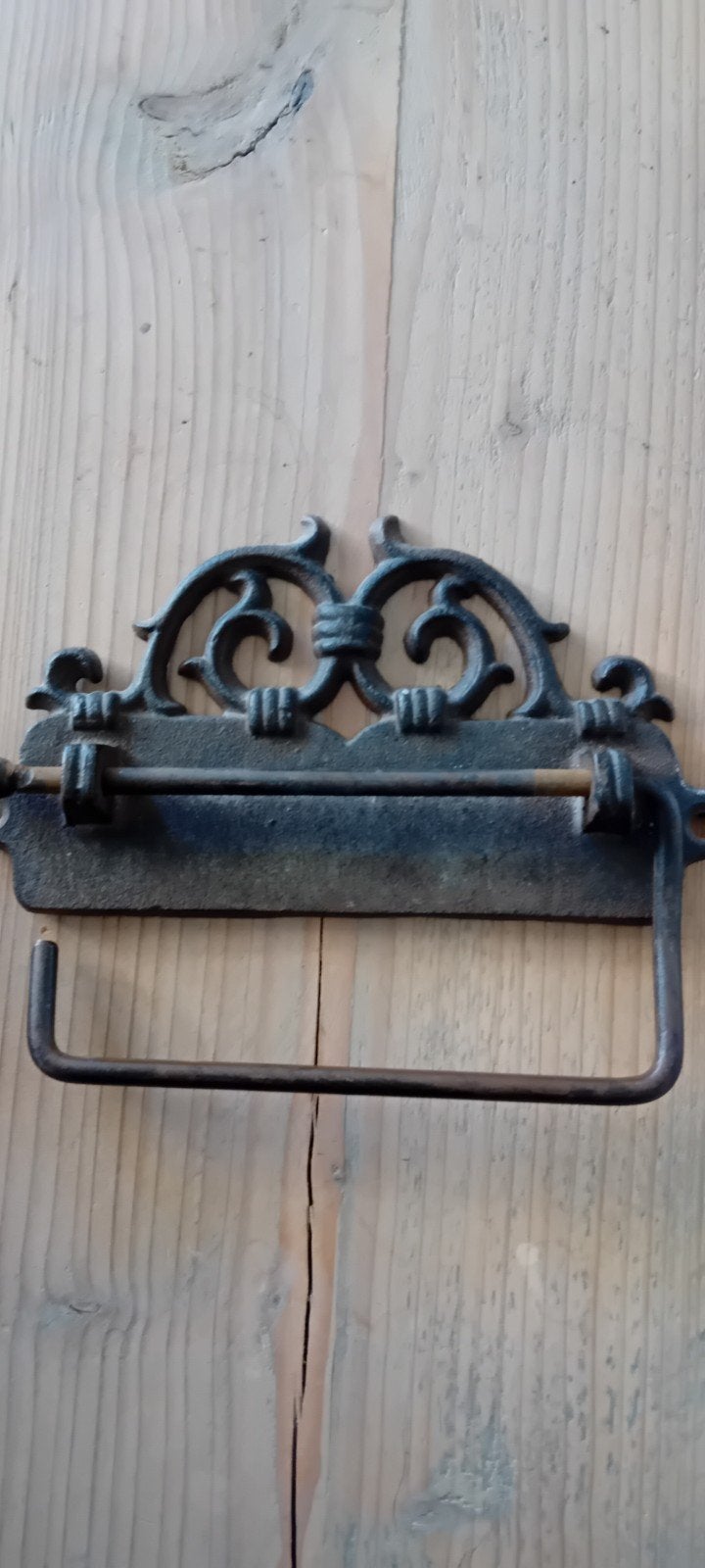 Smeedijzeren toiletrolhouder - Vintage stijl, Huis en Inrichting, Ophalen of Verzenden, Nieuw, Bruin, Toilet-accessoire