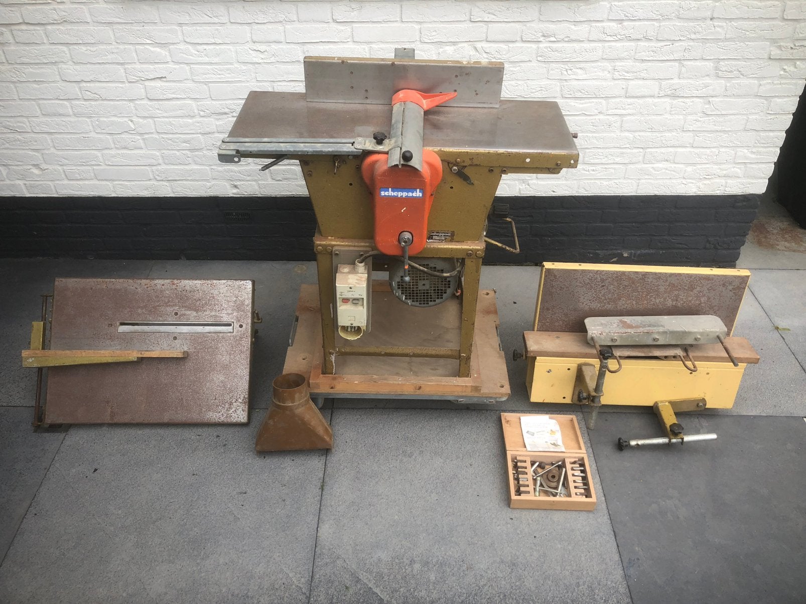 Scheppach hm2 vlakvandiktebank, Ophalen, Zo goed als nieuw, Elektrisch