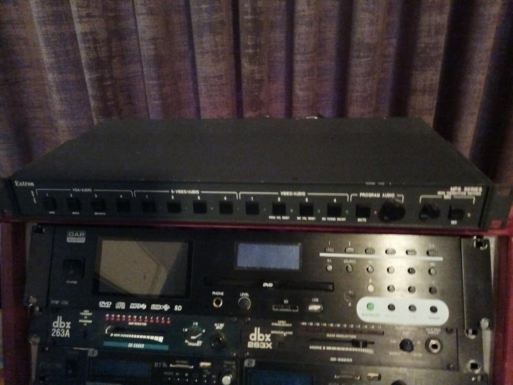 Extron video bron schakel unit, Ophalen of Verzenden