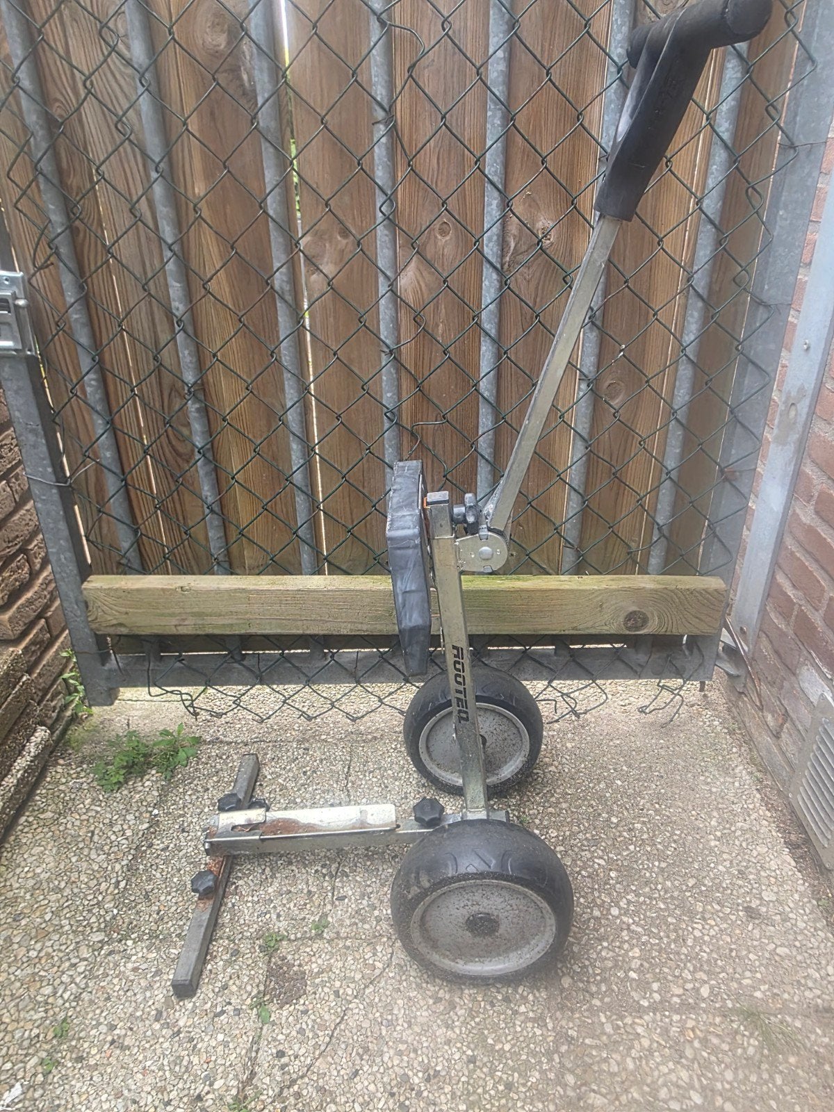 Buitenboordmotor Trolley - Handig en Draagbaar, Watersport en Boten, Ophalen of Verzenden, Gebruikt, Motor en Techniek