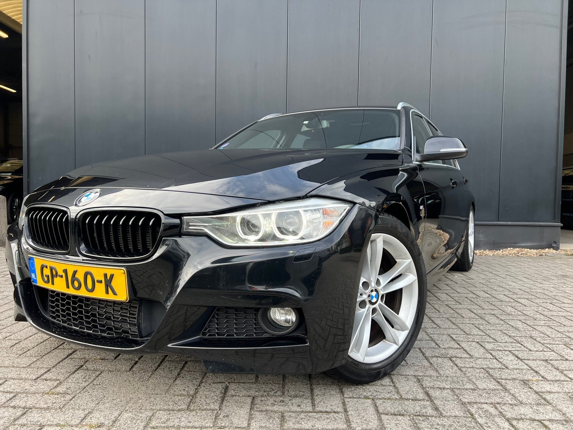 BMW 3-serie Touring 320i M-Sport '15 Aut/Leer/Navi/OrgNl!, Automaat, Achterwielaandrijving, Gebruikt, 4 cilinders
