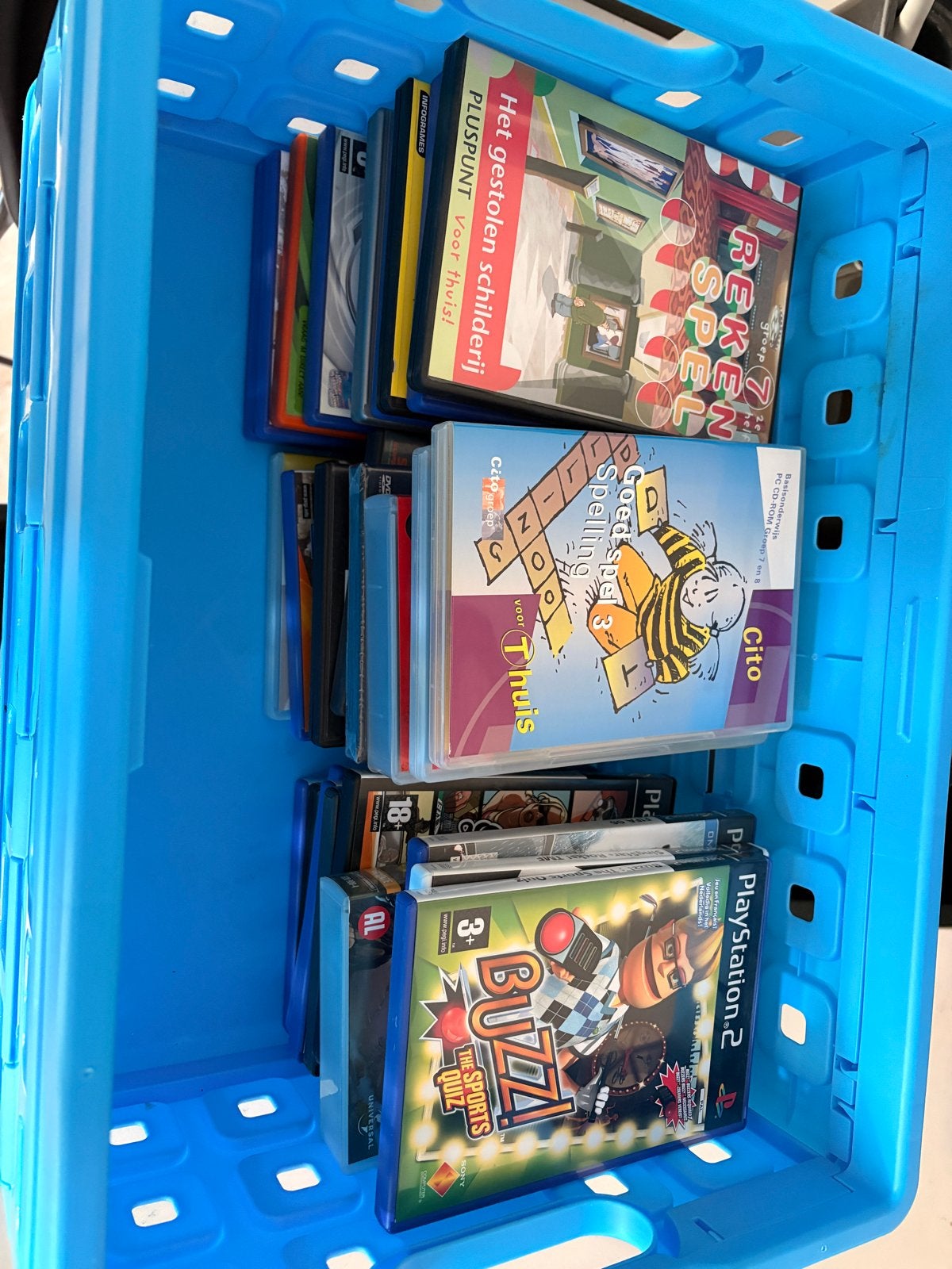 Diverse DVD's en PlayStation 2 spellen, Gebruikt, Verzenden, Overige genres, 3 spelers of meer