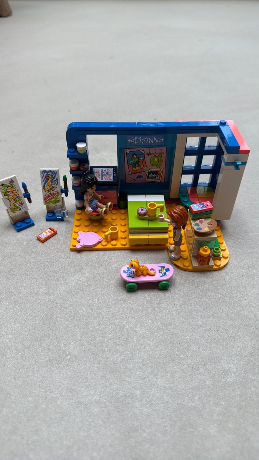 Lego friends Liann ‘s kamer, Ophalen, Zo goed als nieuw, Toebehoren