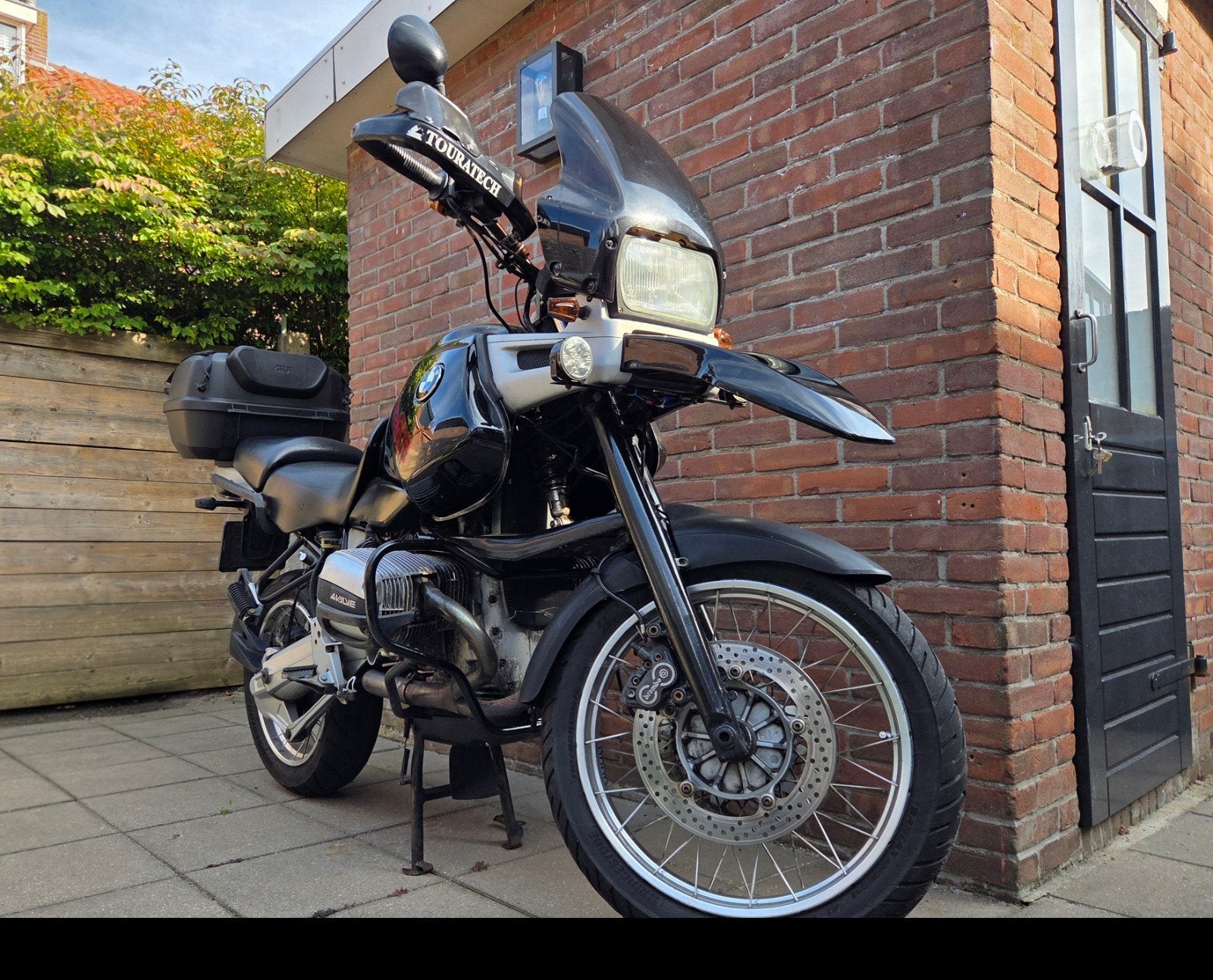 Zwarte BMW R1100GS, Motoren, Cardan-aandrijving, 2 cilinders, Motorrijbewijs A, Gebruikt