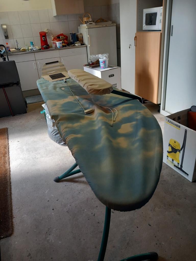Te koop strijkplank, Huis en Inrichting, Ophalen, Zo goed als nieuw, Rechthoekig