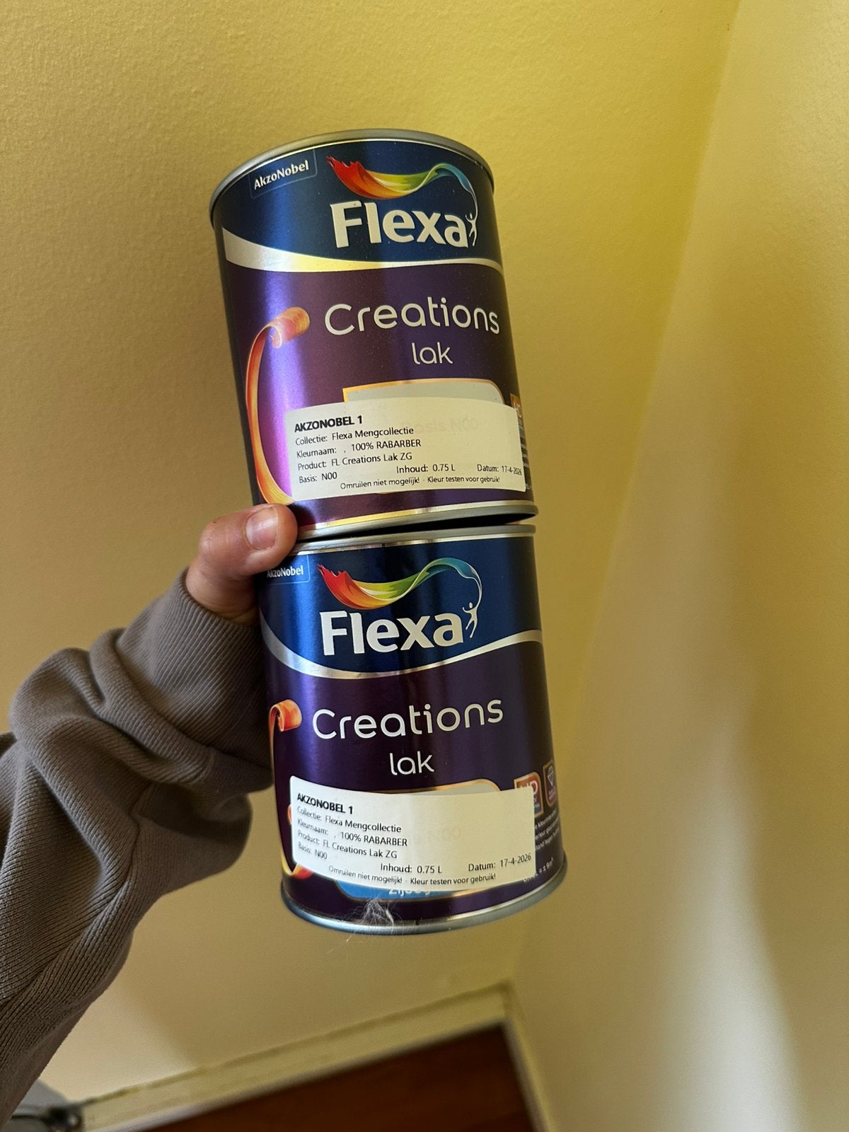 2 blikken lak flexa 100% rabarber, Ophalen, Zo goed als nieuw