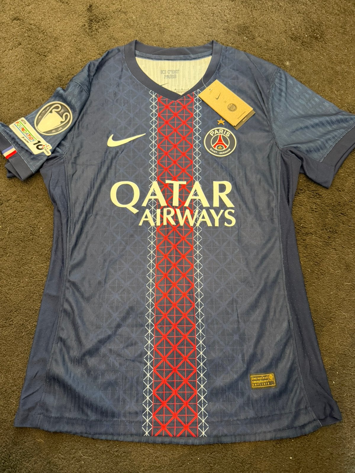 PSG 25/26 thuisshirt maat M spelersversie met CL badge, Maat M, Verzenden, Nieuw, Shirt