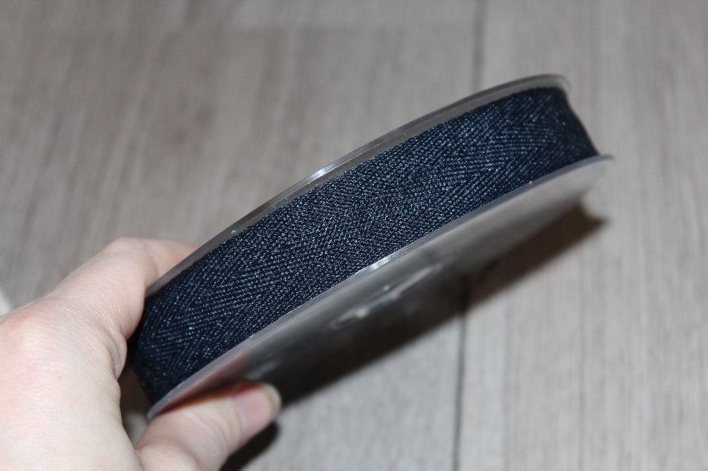 Geweven 100% polyester band - donker blauw - 20mm #2163, Hobby en Vrije tijd, Naaien en Fournituren, Ophalen of Verzenden, Nieuw