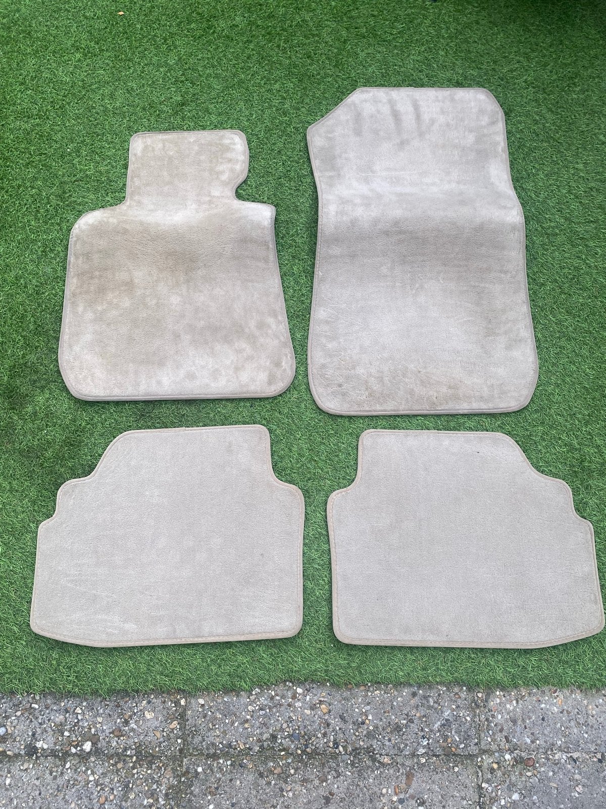 BMW e92 beige automatten, Ophalen of Verzenden, Gebruikt