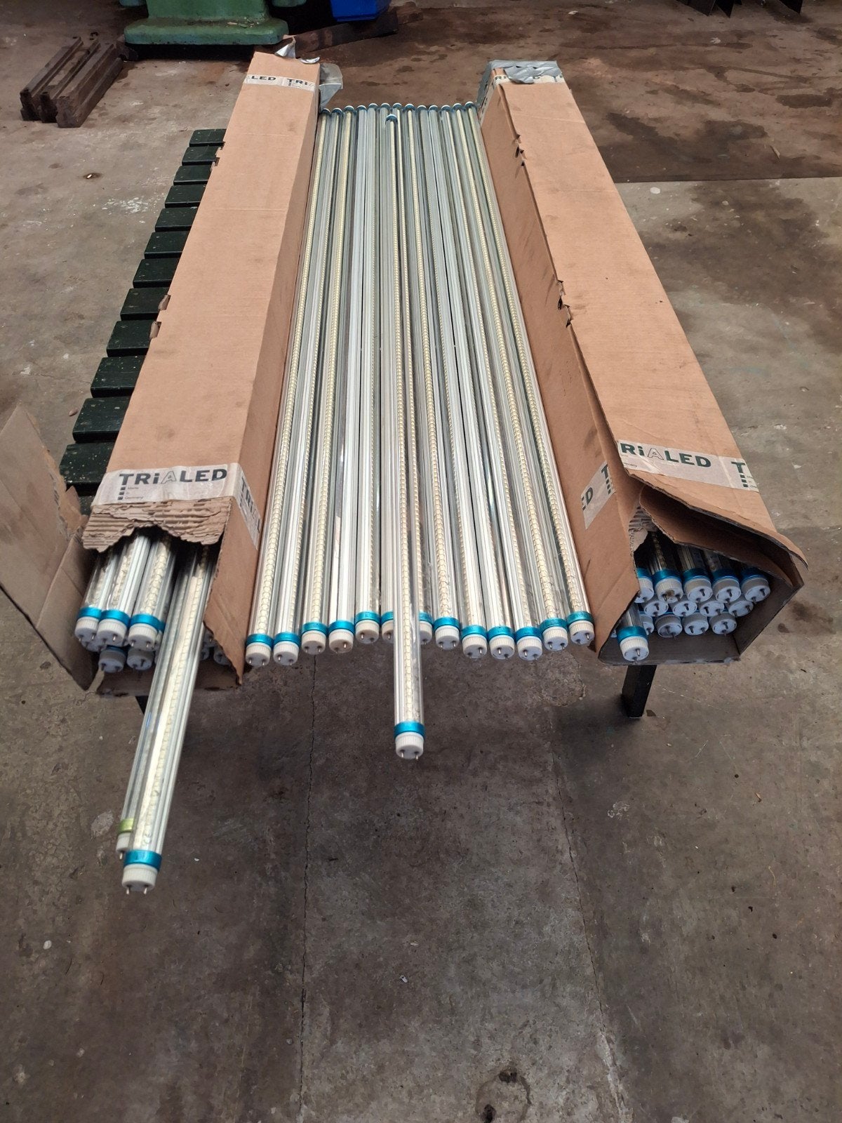 43x retrofix led tube 150cm 22w, Ophalen, Minder dan 50 watt