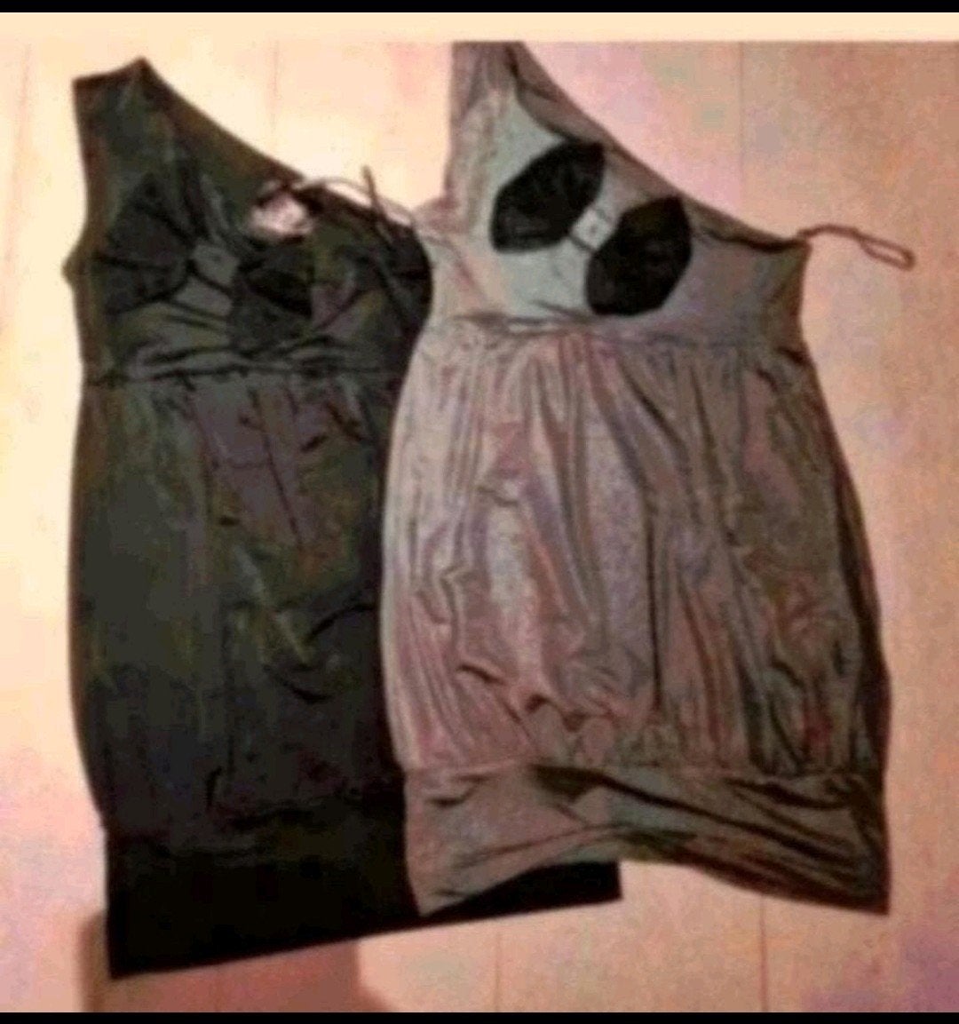 2 shirts 158/164, Ophalen of Verzenden, Zo goed als nieuw, Meisje, Shirt of Longsleeve