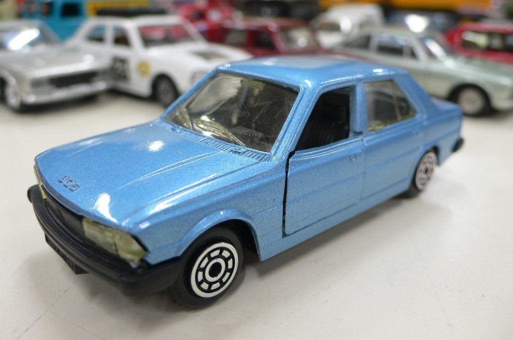 peugeot 305 sedan - norev metaal  1/43, Hobby en Vrije tijd, Modelauto's | 1:43, Verzenden, Nieuw, Auto, Norev