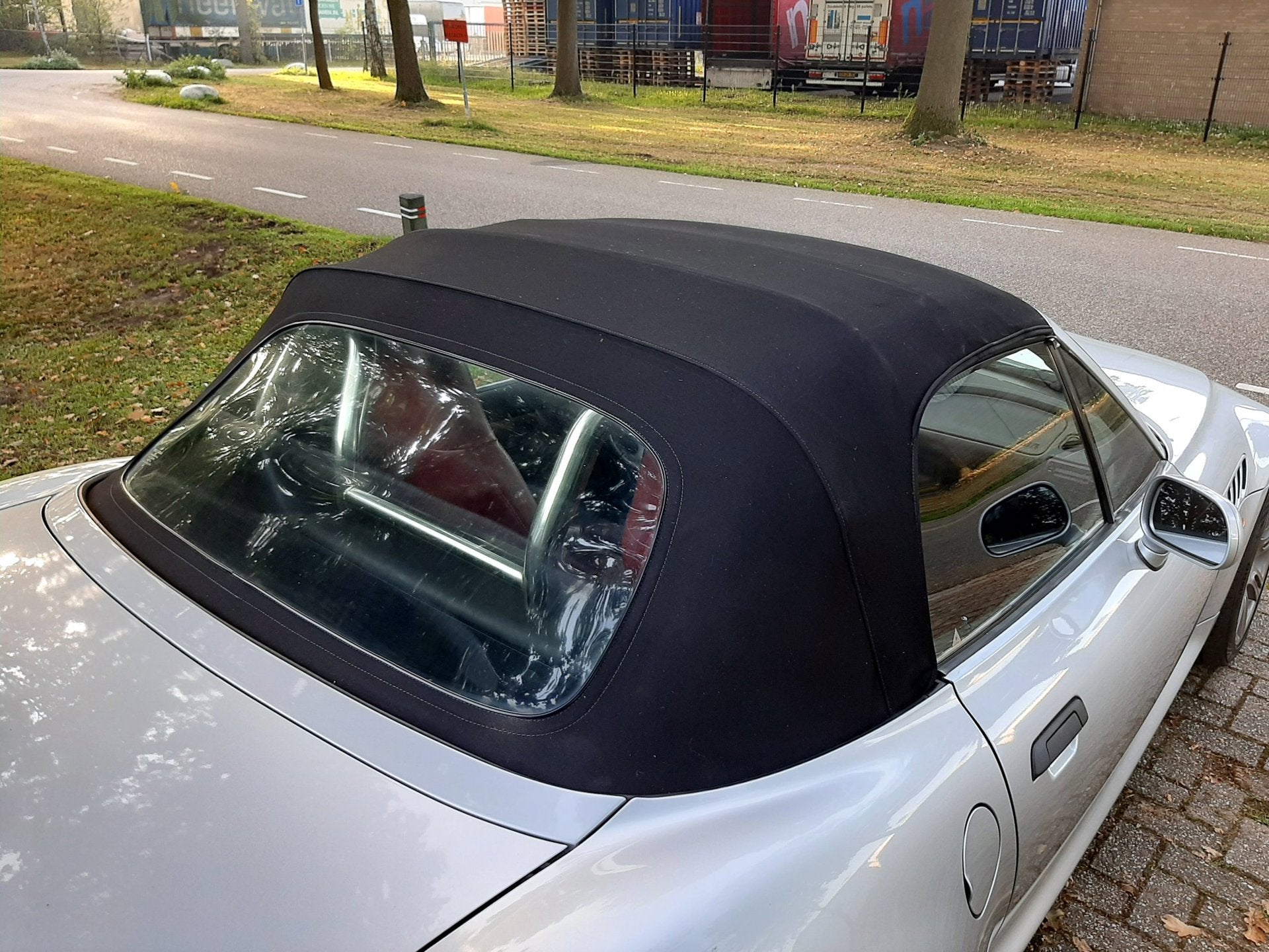 Foto 24 van BMW Z3 Roadster 2.0 S 6-Cilinder Airco Leder 17 Inch M-Velg