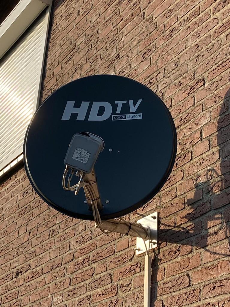 schotel antenne, Audio, Tv en Foto, Schotelantennes, Ophalen, Gebruikt, (Schotel)antenne, Overige merken