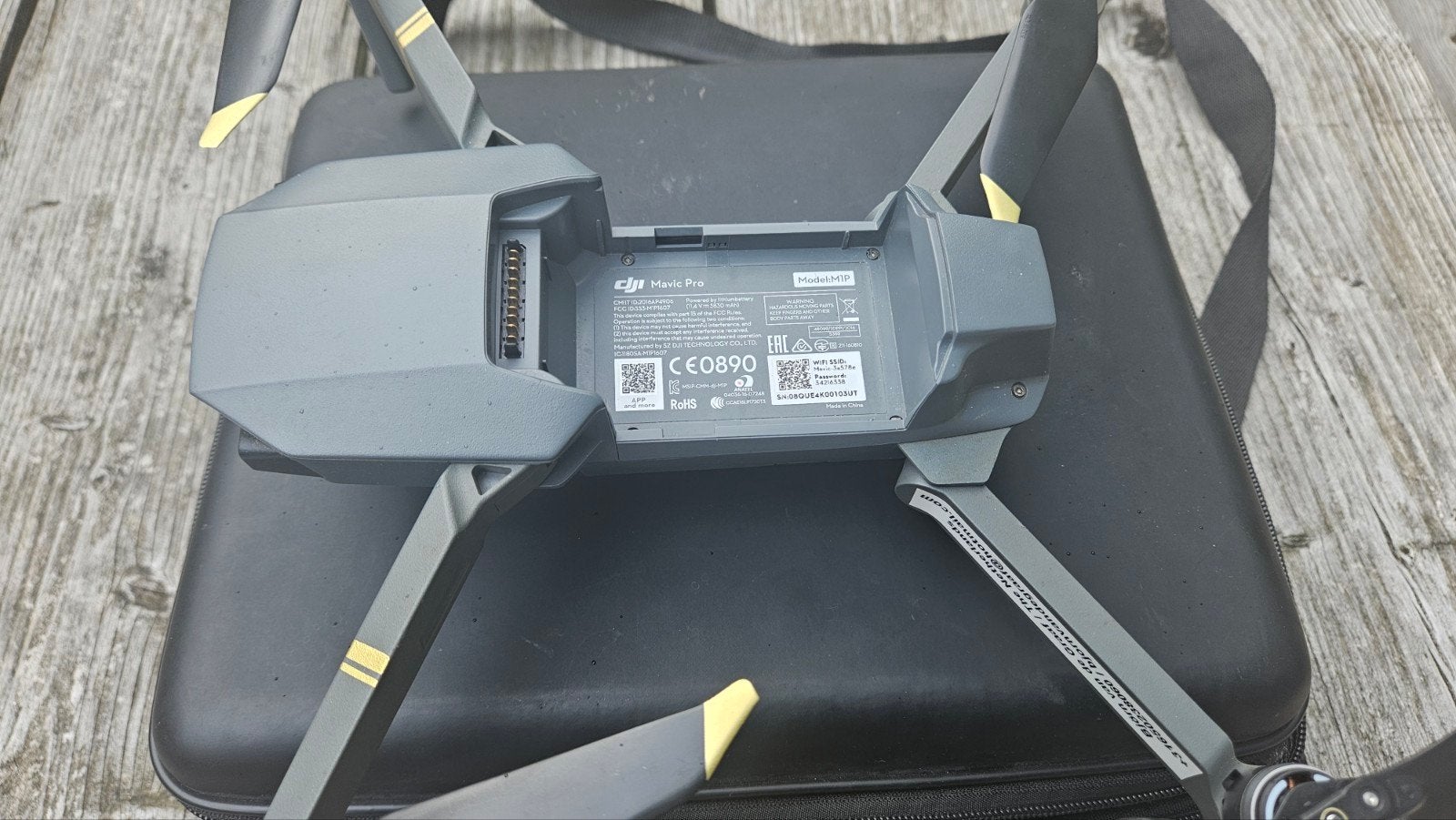 DJI Mavic Pro Fly More Combo + Veel Extra's | Zeer Compleet!, Return to Home, Cameradrone, 15 tot 30 minuten, Zo goed als nieuw
