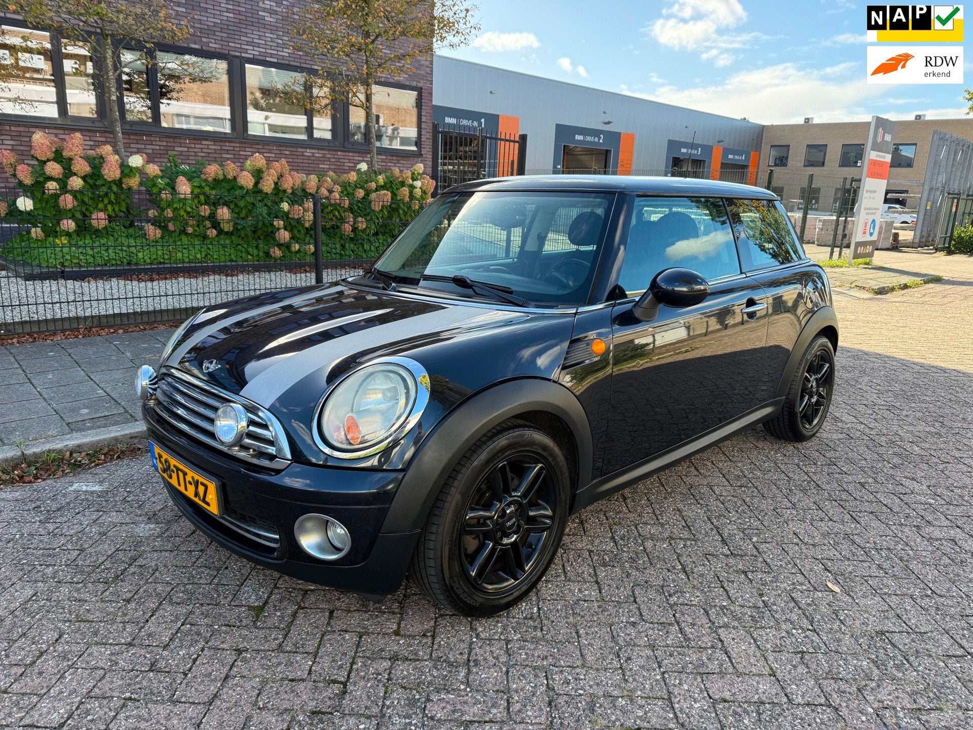 Mini Cooper 2007 1.6 Pepper Nette auto Ketting is vervangen!, Auto's, Voorwielaandrijving, Gebruikt, 750 kg, 4 cilinders