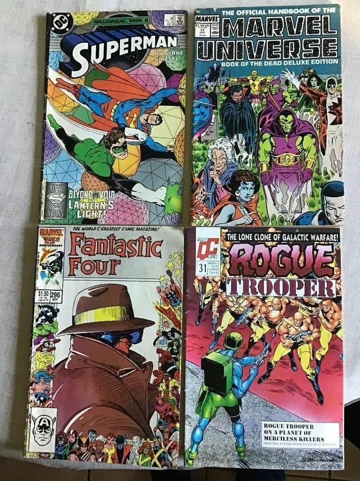 4 diverse Engelstalige (USA) superhelden comics, Meerdere comics, Ophalen of Verzenden, Gelezen, Amerika