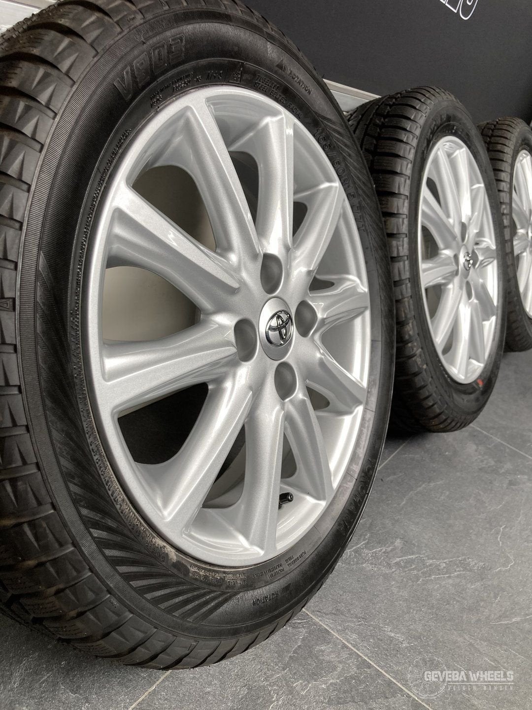 15” originele Toyota Aygo velgen + winterbanden 4x100 PW457-, Gebruikt, 15 inch, -, -