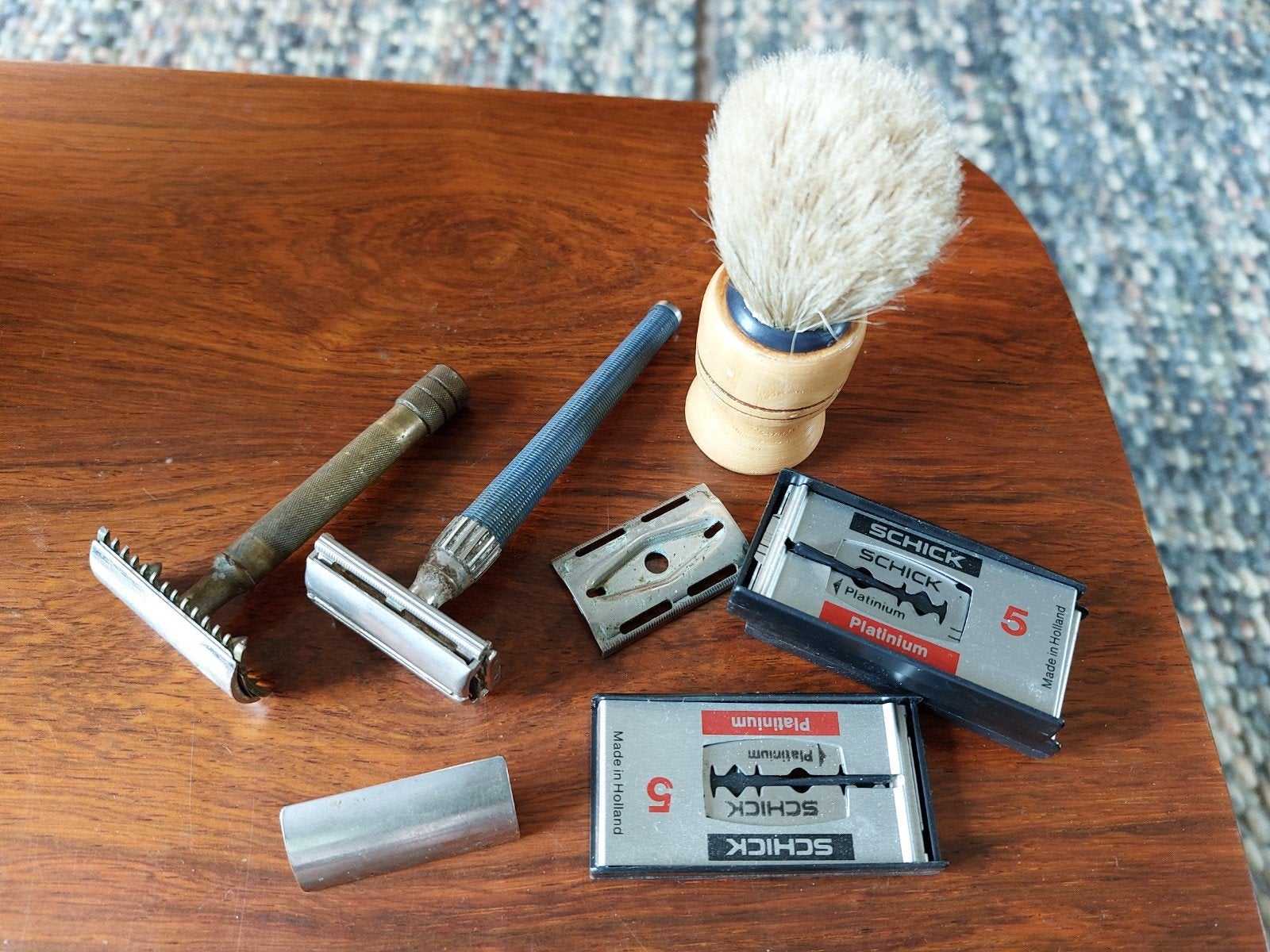 Diverse vintage scheerspullen - scheermesjes, kwast en meer, Ophalen of Verzenden