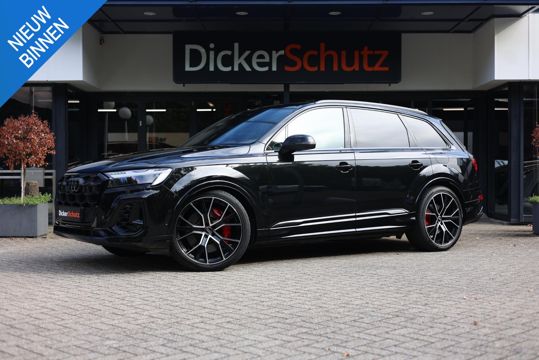 Audi Q7 60 TFSIe Competition Vierwielb. | Pano | Trekhaak |, Automaat, Stof, Gebruikt, 2995 cc