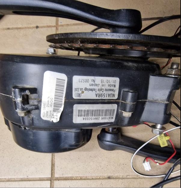 Midden motor | Panasonic | NUA159RA | Flyer t-serie, Verzenden, Gebruikt, Motor, Flyer