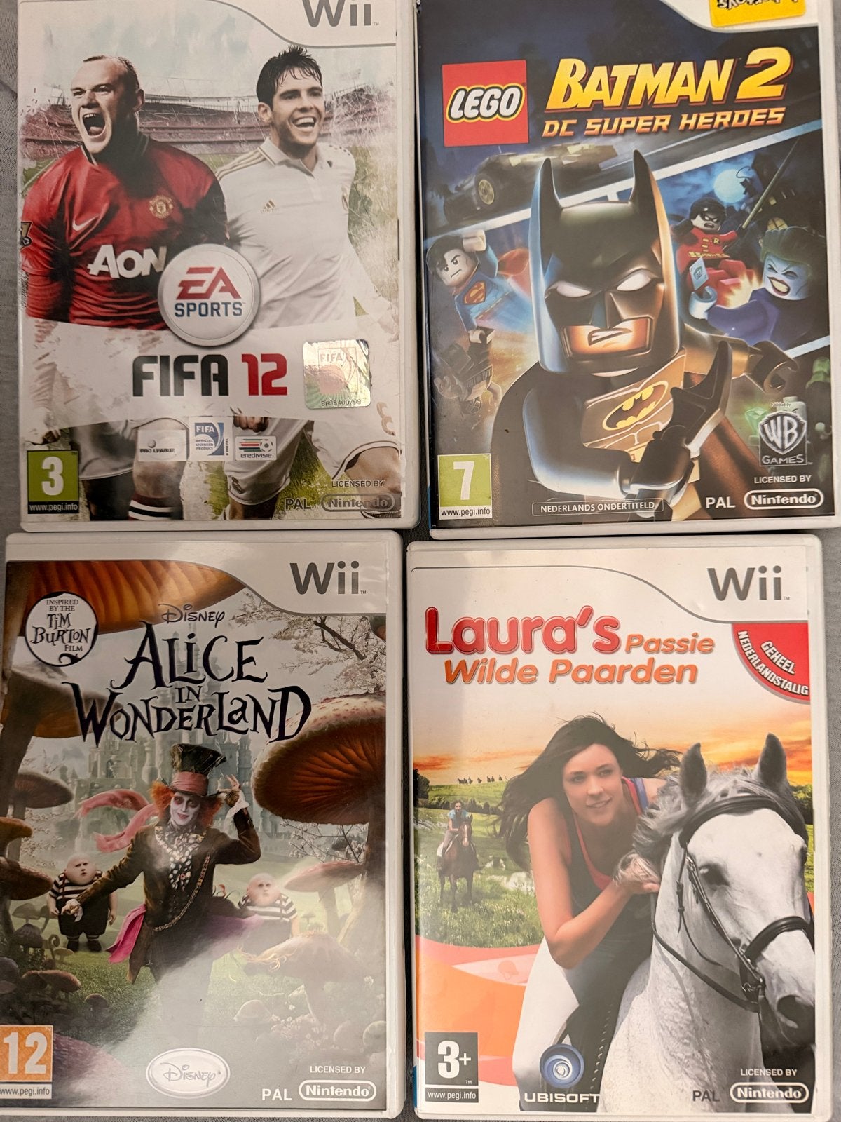 Wii Games: FIFA 12, LEGO Batman 2, Alice, Laura's Paarden, Ophalen, Gebruikt, Sport, 3 spelers of meer