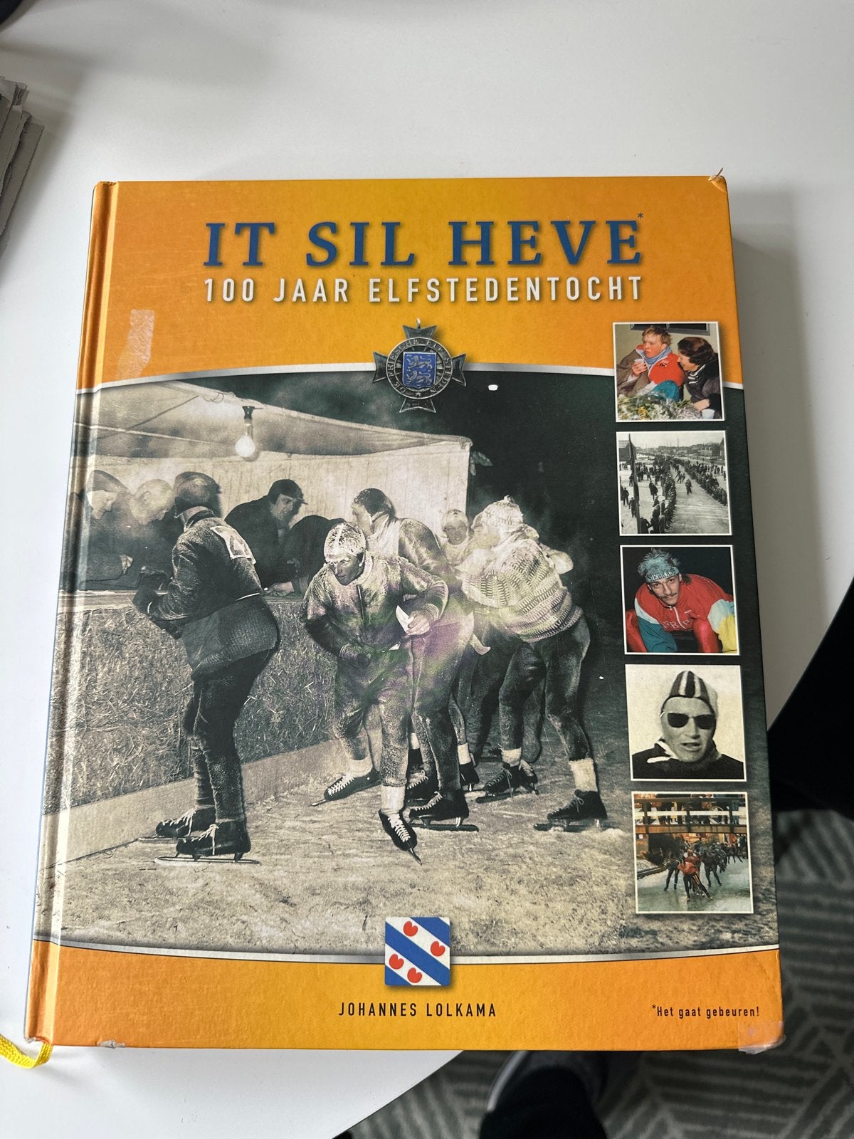 IT SIL HEVE: 100 Jaar Elfstedentocht - Johannes Lolkesma, Ophalen of Verzenden, Zo goed als nieuw, Wintersport