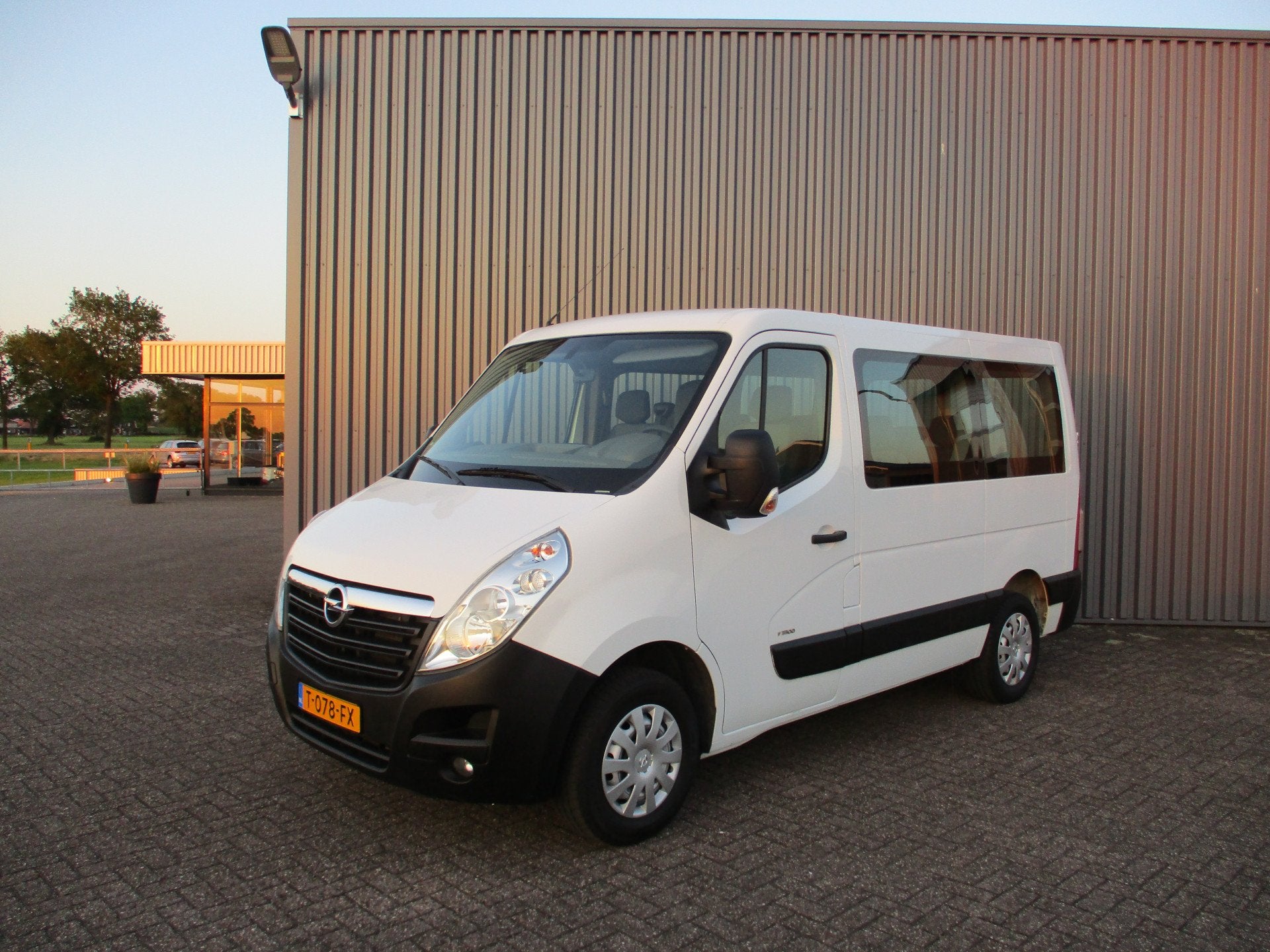 Opel Movano Combi 2.3 CDTI 150 PK Automaat Personenbus Airco, Auto's, Euro 5, Gebruikt, 150 pk, 255 €/maand