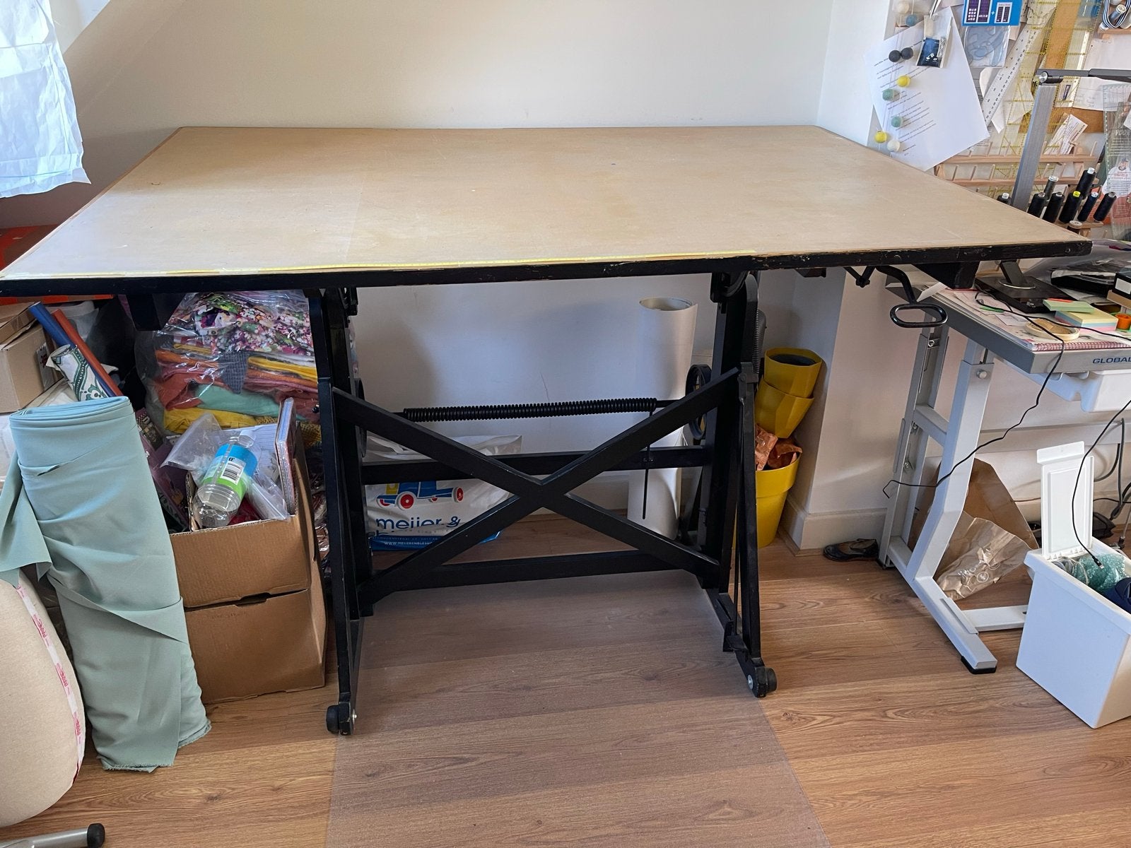 Robuuste architecten tekentafel met houten lineaal, Ophalen, Gebruikt, 150 tot 170 cm