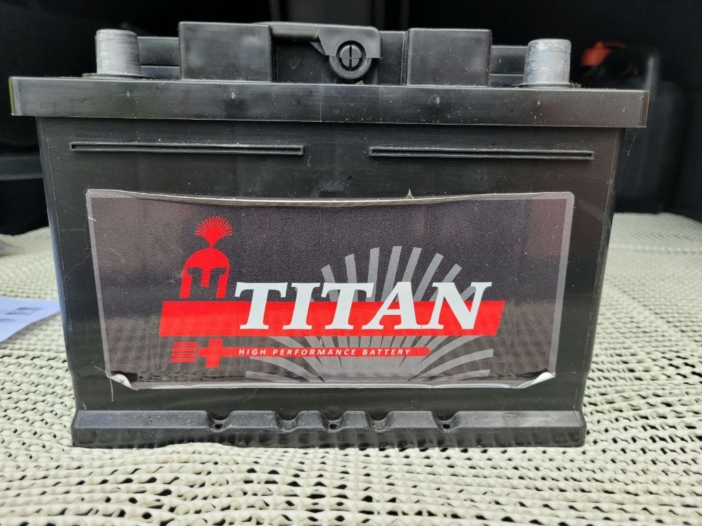 TITAN auto accu 12V - 62Ah - 540A, Ophalen, Gebruikt