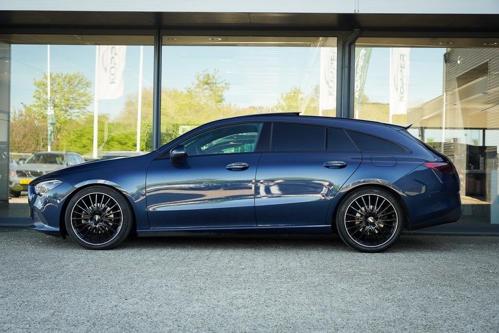 Mercedes-Benz CLA-klasse Shooting Brake 180 d / Aut / Pano /, Auto's, CLA, 4 cilinders, Blauw, 116 pk