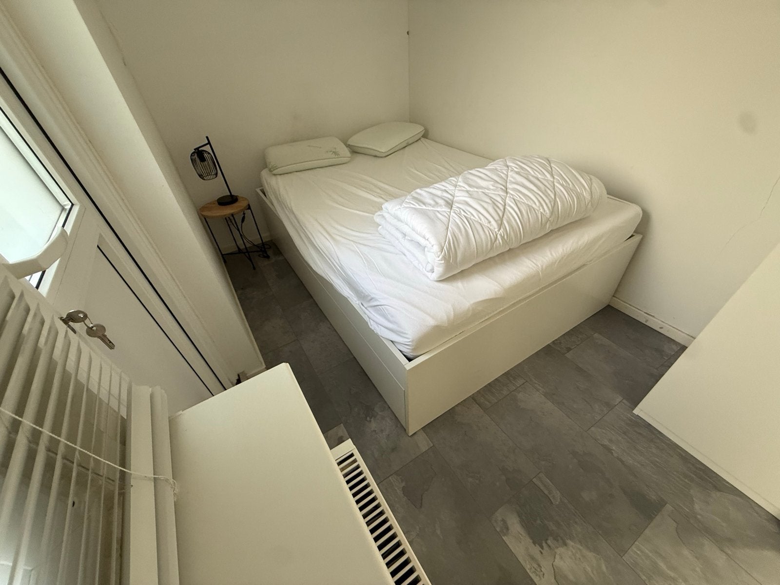 IKEA Malm bed 140x200 met lades, lattenbodem en matras, Ophalen, Gebruikt, Wit, Tweepersoons