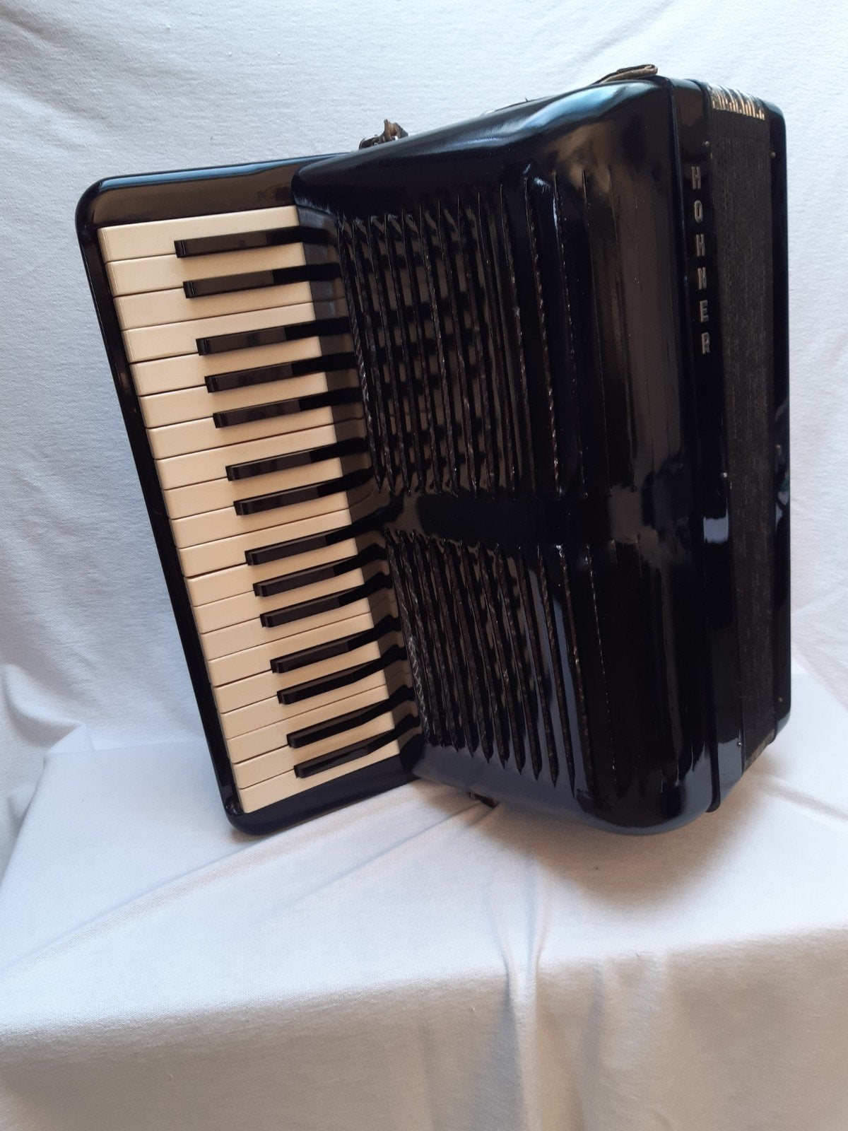 Hohner bas accordeon ⁰, Ophalen, Gebruikt, Hohner
