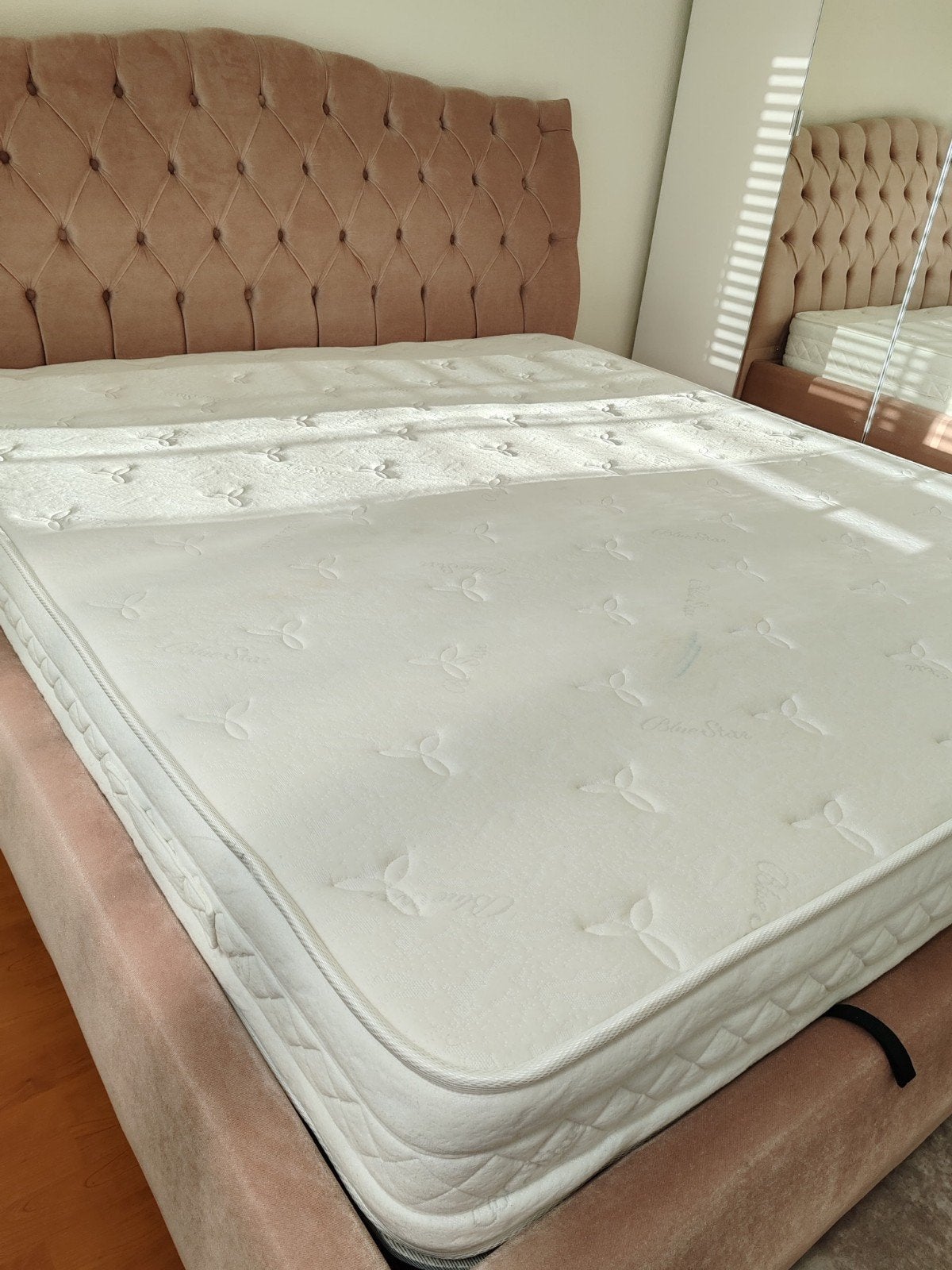 Matras for summer & winter season, Huis en Inrichting, Ophalen, Gebruikt, 210 cm, Tweepersoons
