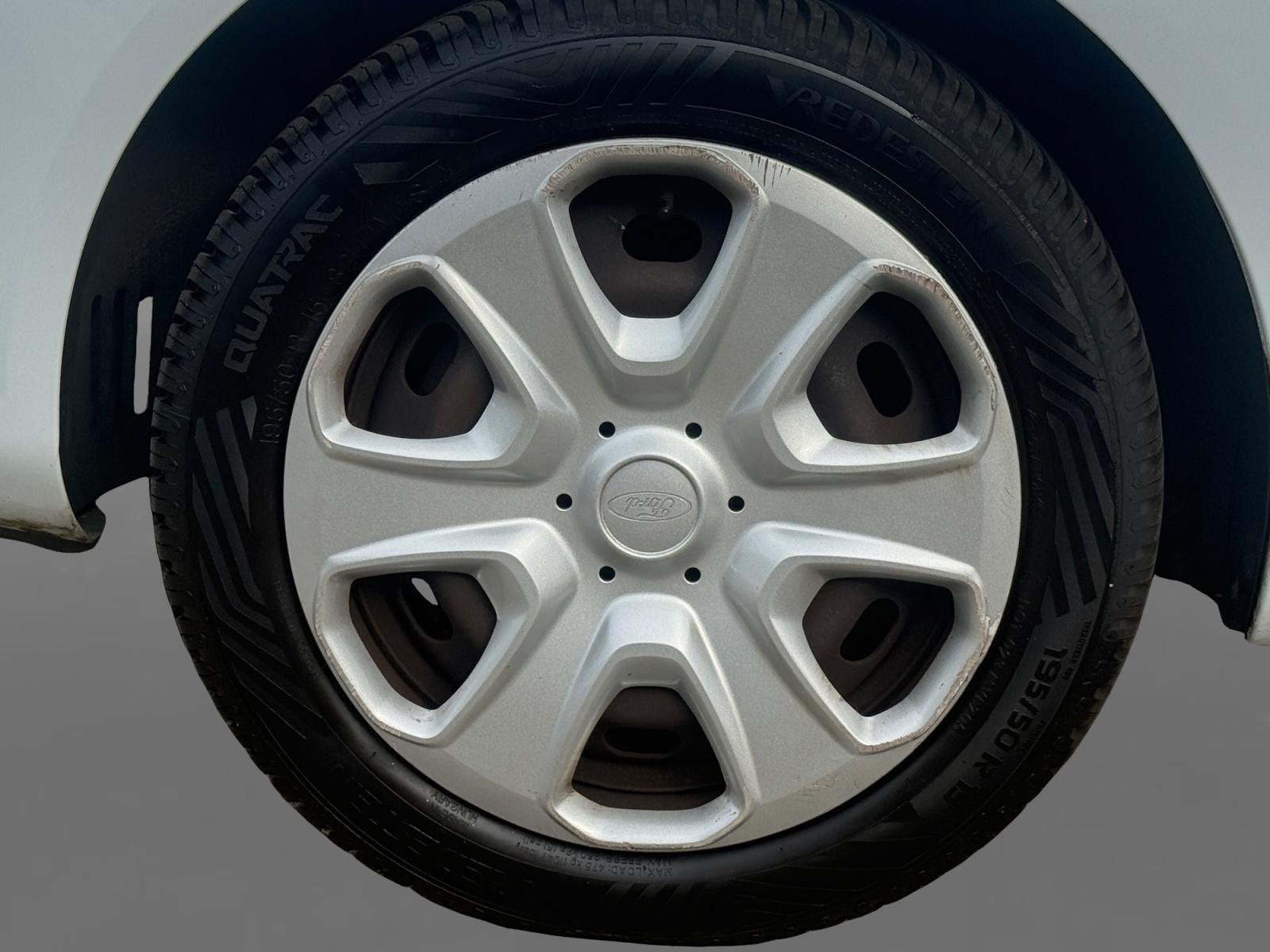 Ford Fiesta 1.25 Champion | Trekhaak | Airco | Elektr. ramen, Auto's, Voorwielaandrijving, 12 maanden, Stof, 4 cilinders
