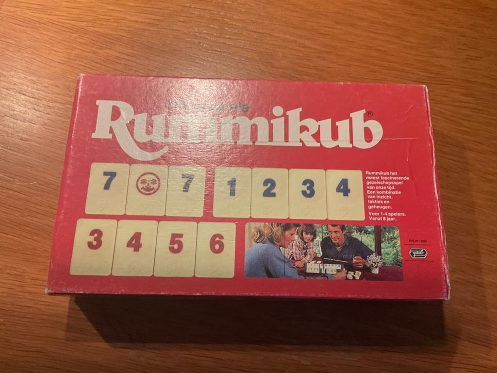 Rummikub Reisversie - Compact en Compleet, Drie of vier spelers, Ophalen of Verzenden, Gebruikt