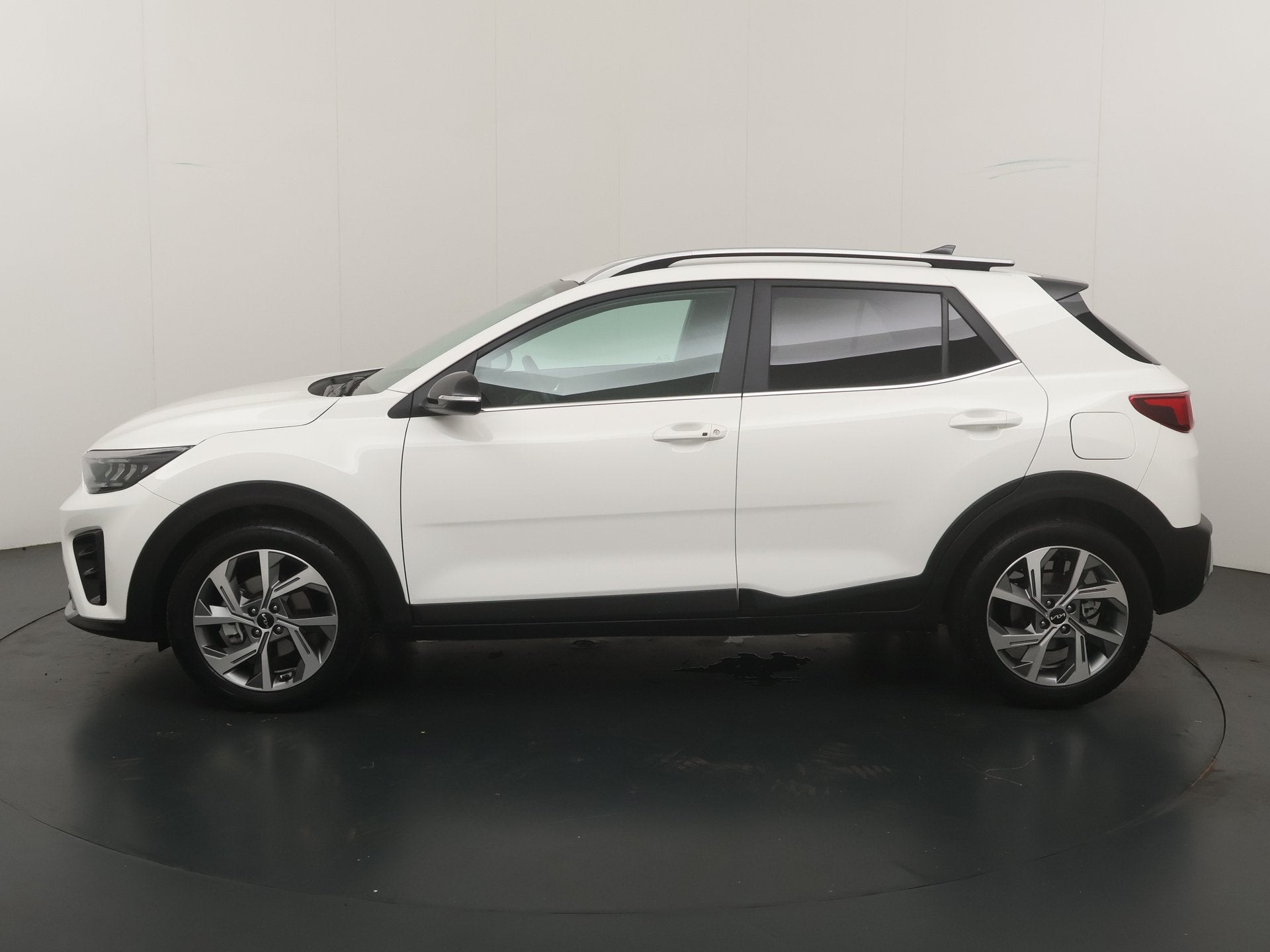 Kia Stonic 1.0 T-GDi MHEV 100pk GT-Line | Trekhaak | Stoelve, Auto's, 12 maanden, Gebruikt, Leder en Stof, Origineel Nederlands