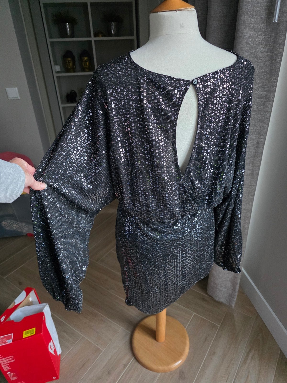 Ms mode mooie jurk glitter paillette met wijde mouwen maat L, Kleding | Dames, Jumpsuits, Zwart, Maat 42/44 (L), Ophalen of Verzenden