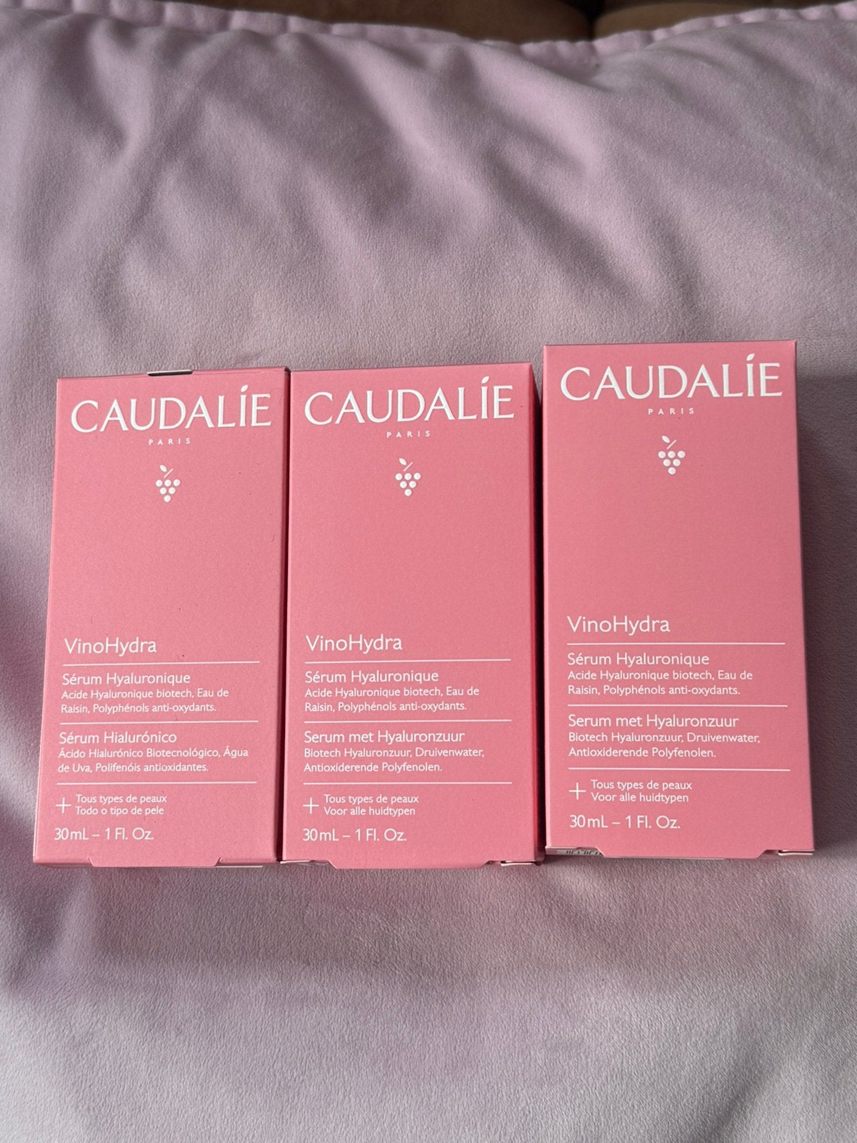 Caudalie VinoHydra Hyaluronic Serum 30 ml, Sieraden, Tassen en Uiterlijk, Ophalen of Verzenden, Nieuw, Gehele gezicht, Verzorging