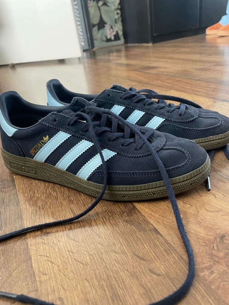 Adidas Spezial - Klassieke Sneakers, Kleding | Dames, Schoenen, Ophalen, Blauw, Nieuw, Sneakers of Gympen