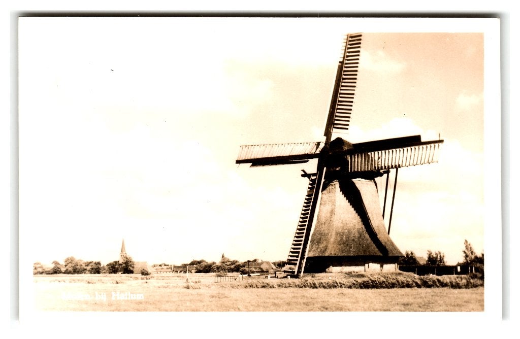 Hallum, Molen, Verzamelen, Ansichtkaarten | Nederland, Verzenden, 1940 tot 1960, Ongelopen, Friesland