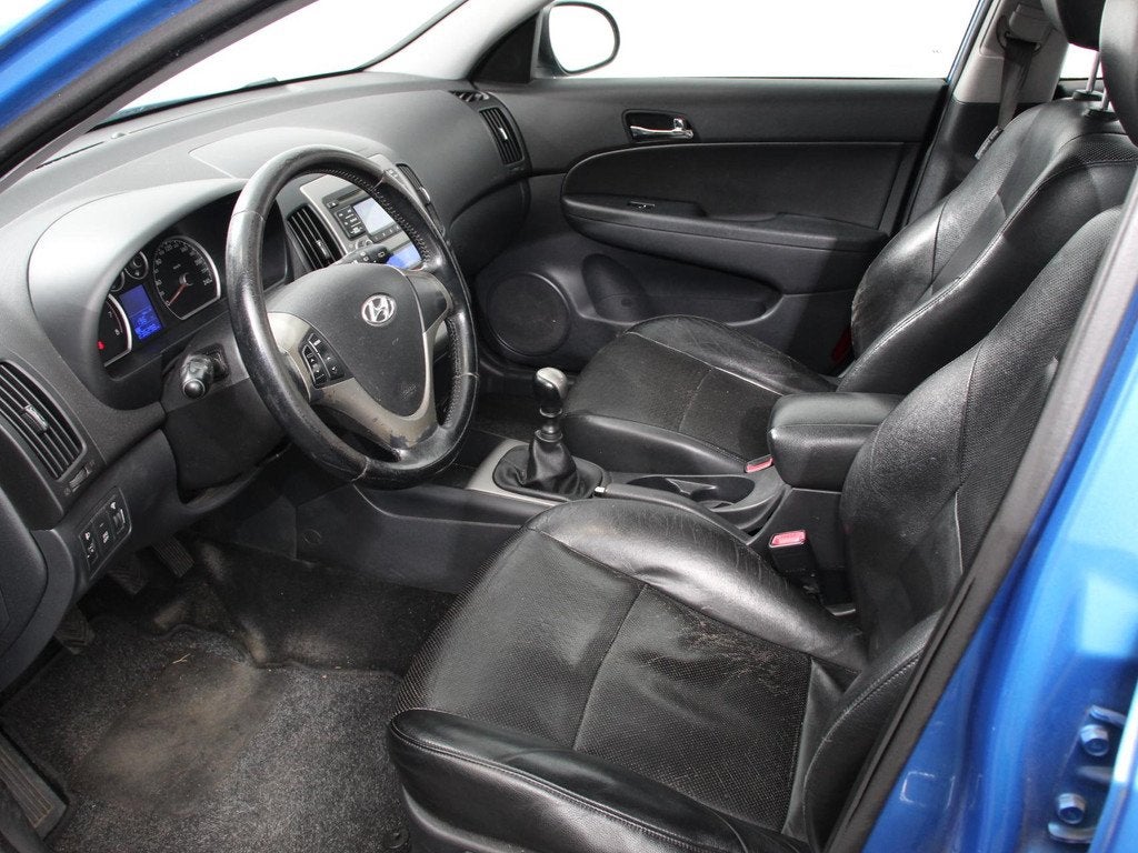 Hyundai i30 CW 1.6i Blue Dynamic Leder Climate Control Trekh, Auto's, Voorwielaandrijving, Stof, Gebruikt, 1591 cc