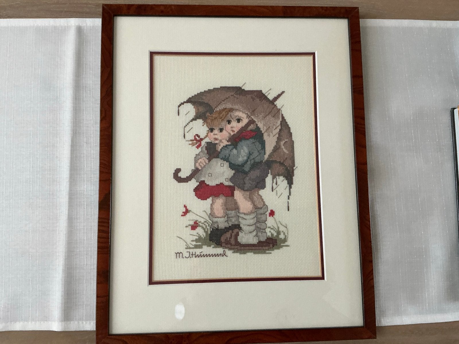 Geborduurde Hummel afbeeldingen in lijst (2 stuks), Minder dan 50 cm, Gebruikt, Oorspronkelijke maker, Overige typen