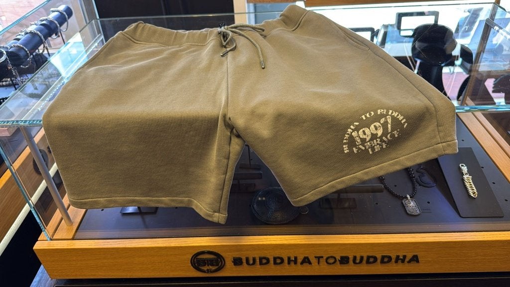 BUDDHA TO BUDDHA KORTE JOGGINGBROEK, ARMY, MAAT L € 49,95, Maat 52/54 (L), Nieuw, Ophalen of Verzenden, BUDDHA TO BUDDHA