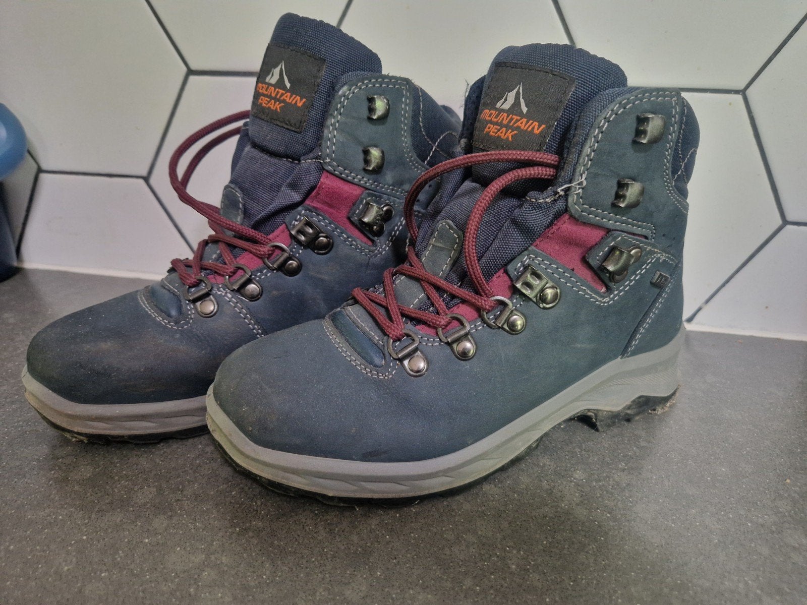 Mountain Peak Wandelschoenen Maat 36, Sport en Fitness, Bergsport en Wandelen, Ophalen of Verzenden, Gebruikt, Schoenen