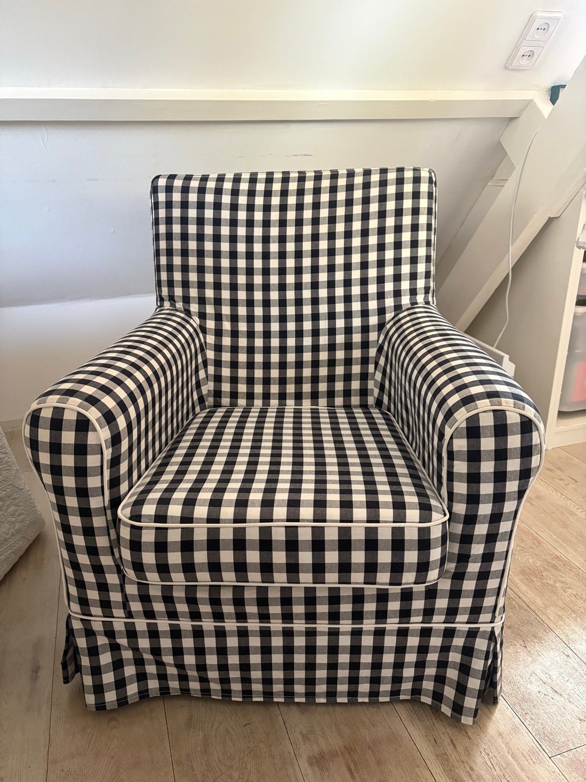 Zwart wit geruite zitstoel - Comfortabele fauteuil, Ophalen, Gebruikt, 75 tot 100 cm, 75 tot 100 cm